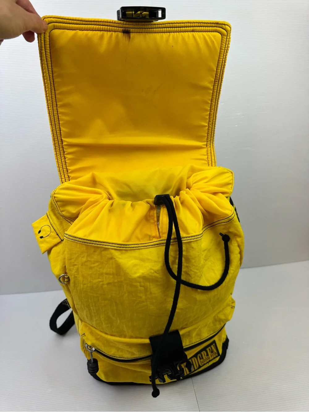 Hedgren inner yellow